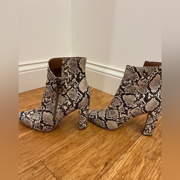 Snakeskin Booties - Picture 5 of 7